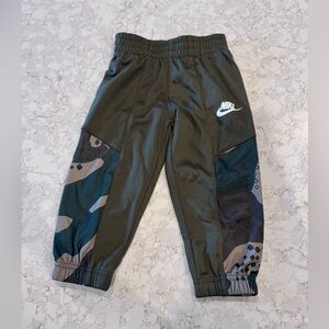 2T Nike Olive Green Elastic Waistband, Fleece lined Pants